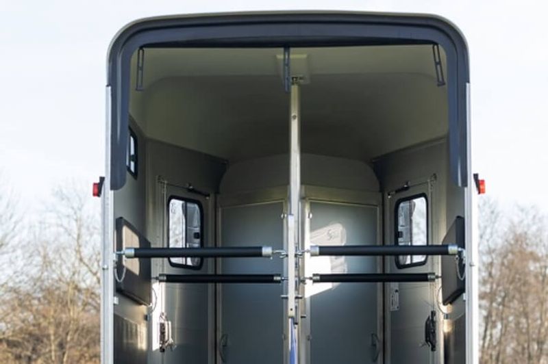 Cheval Liberté Touring Jumping